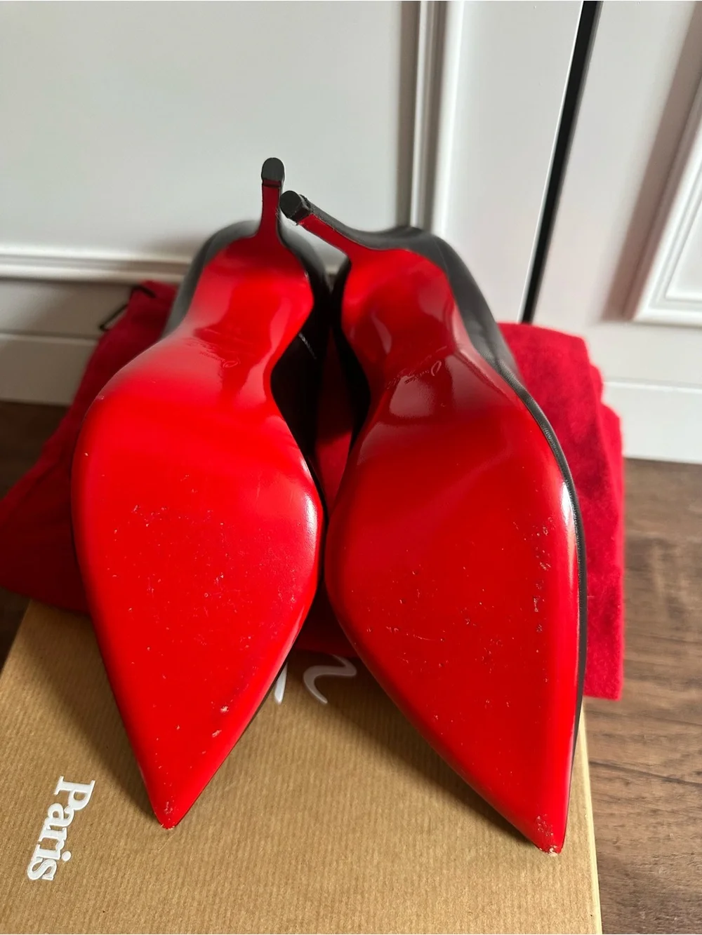 Christian Louboutin So Kate 120 Black Nappa Pointed Toe Pumps EU 39 Worn Once